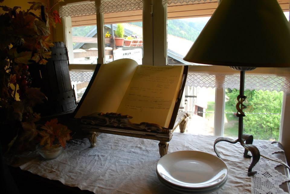 Bed and Breakfast Fattoria Del Pino à Orta San Giulio Extérieur photo